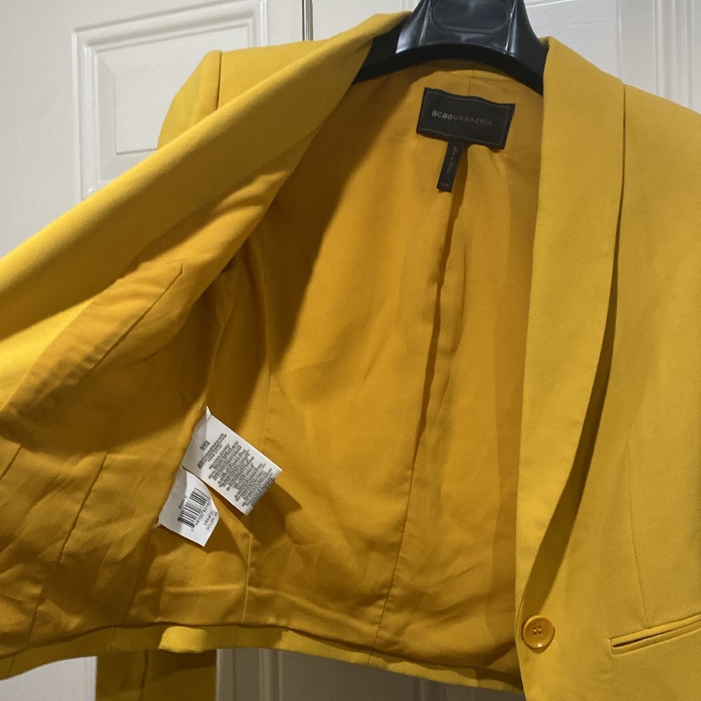 New BCBG Maxazria Bowie yellow blazer - Picture 8 of 9